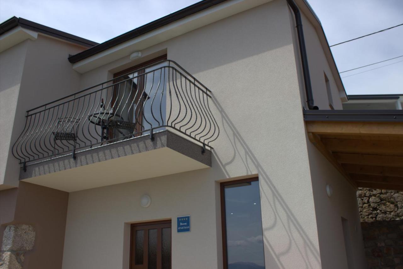 Apartman Sara S Pogledom Na More Lovran Zewnętrze zdjęcie