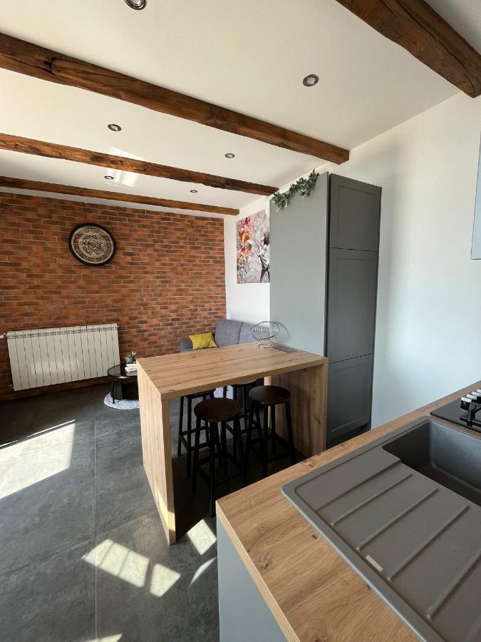 Apartman Sara S Pogledom Na More Lovran Zewnętrze zdjęcie